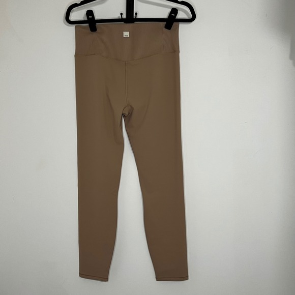NWOT Vuori Womens Rib Studio Leggings 7/8 Size Large Tan Beige Nude - Picture 4 of 5